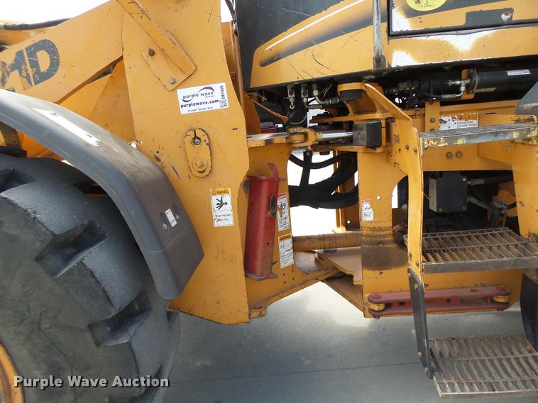 image for item DB1400 2002 Case 621D wheel loader
