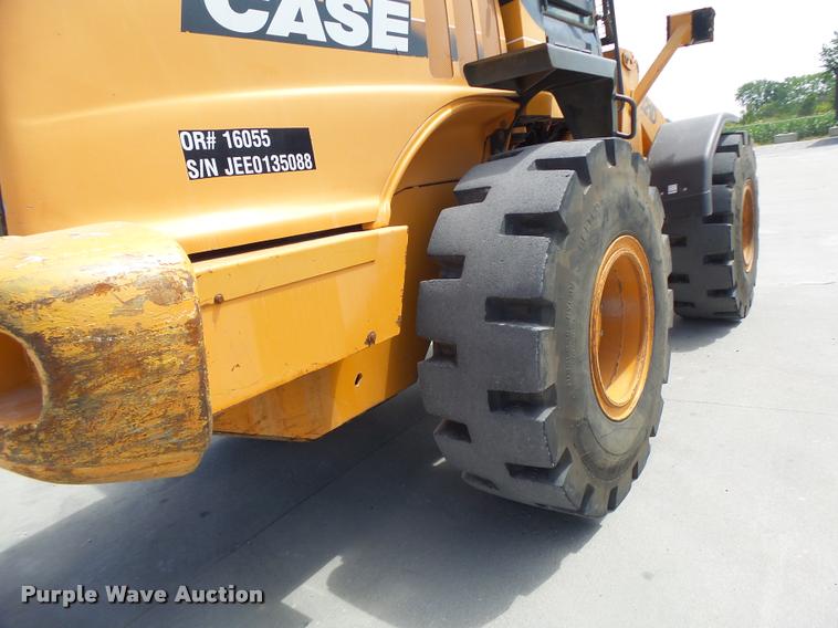 image for item DB1400 2002 Case 621D wheel loader