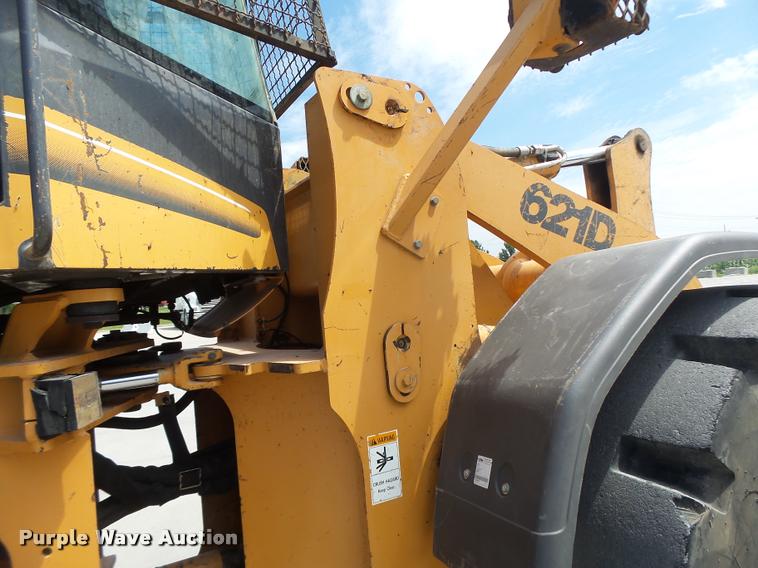 image for item DB1400 2002 Case 621D wheel loader