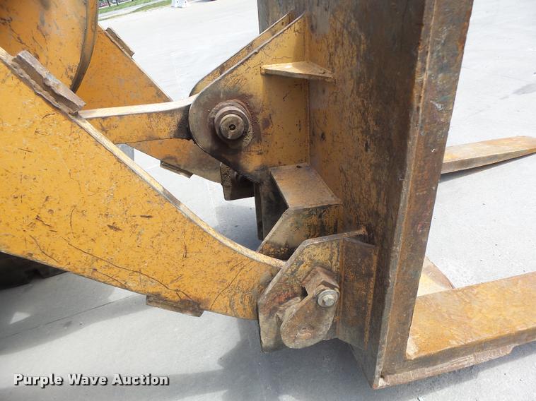 image for item DB1400 2002 Case 621D wheel loader