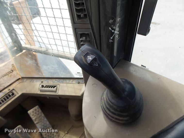 image for item DB1400 2002 Case 621D wheel loader