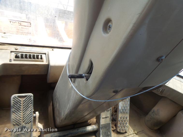 image for item DB1400 2002 Case 621D wheel loader