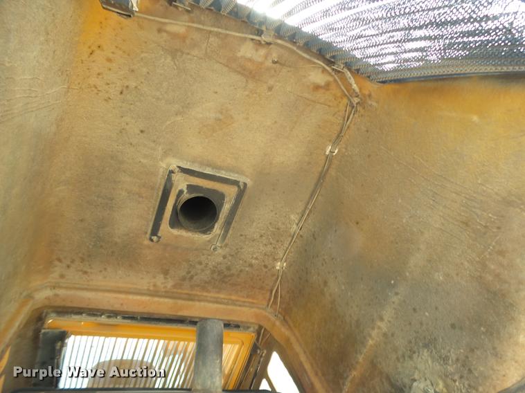 image for item DB1400 2002 Case 621D wheel loader