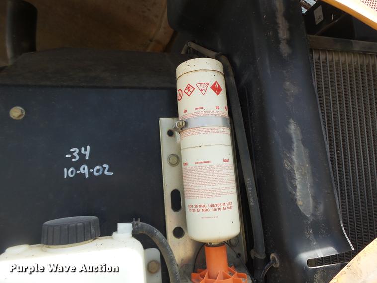 image for item DB1400 2002 Case 621D wheel loader