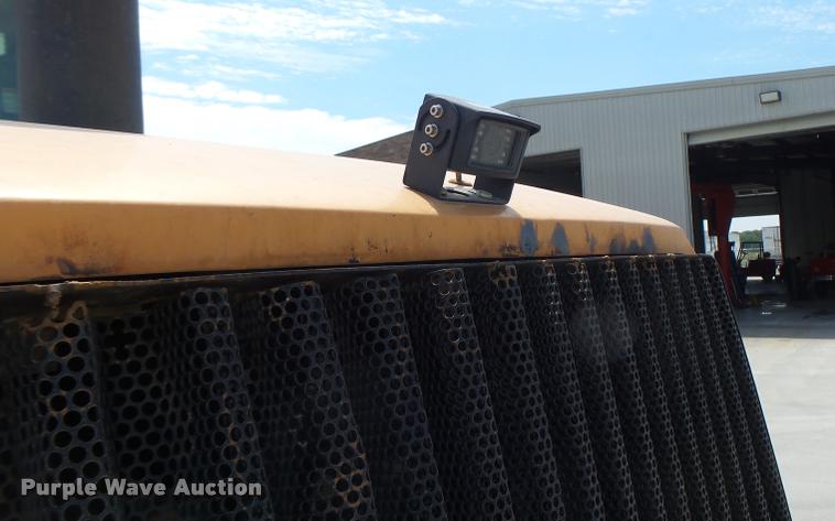 image for item DB1400 2002 Case 621D wheel loader