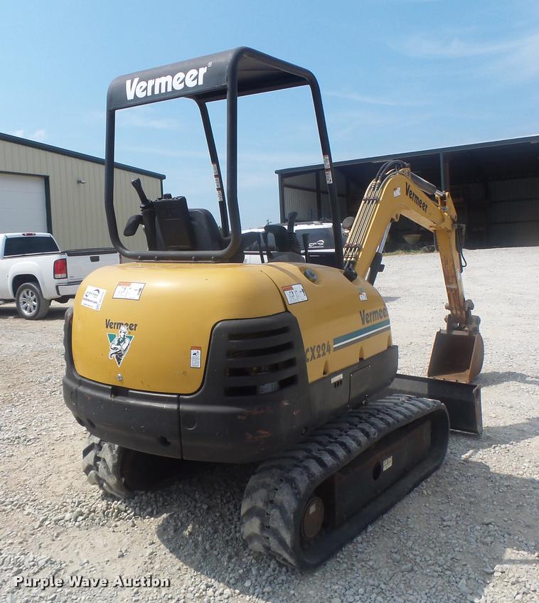 image for item DB1410 2003 Vermeer CX224 mini excavator