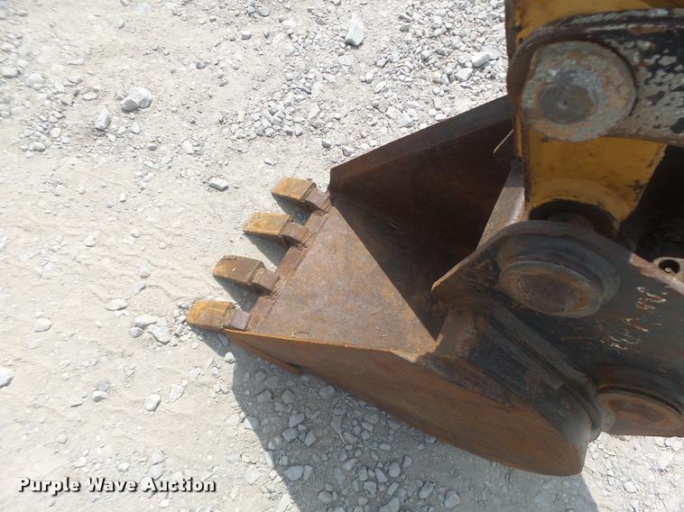 image for item DB1410 2003 Vermeer CX224 mini excavator