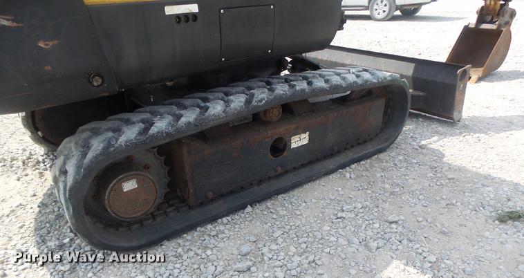 image for item DB1410 2003 Vermeer CX224 mini excavator