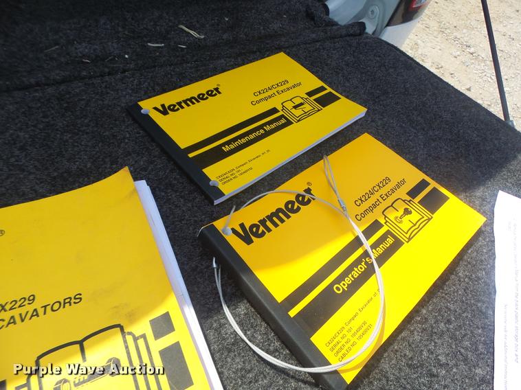 image for item DB1410 2003 Vermeer CX224 mini excavator