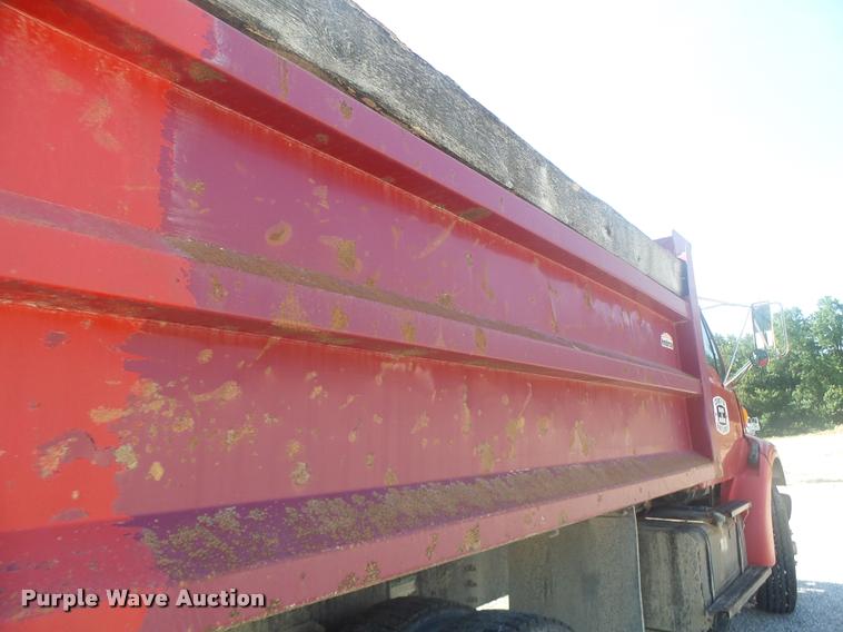 image for item DB1413 2003 Sterling L7500 dump truck