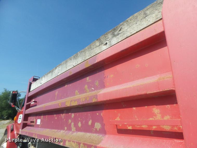 image for item DB1413 2003 Sterling L7500 dump truck