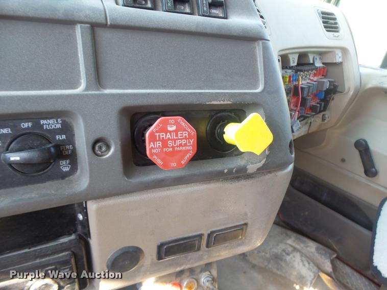 image for item DB1413 2003 Sterling L7500 dump truck