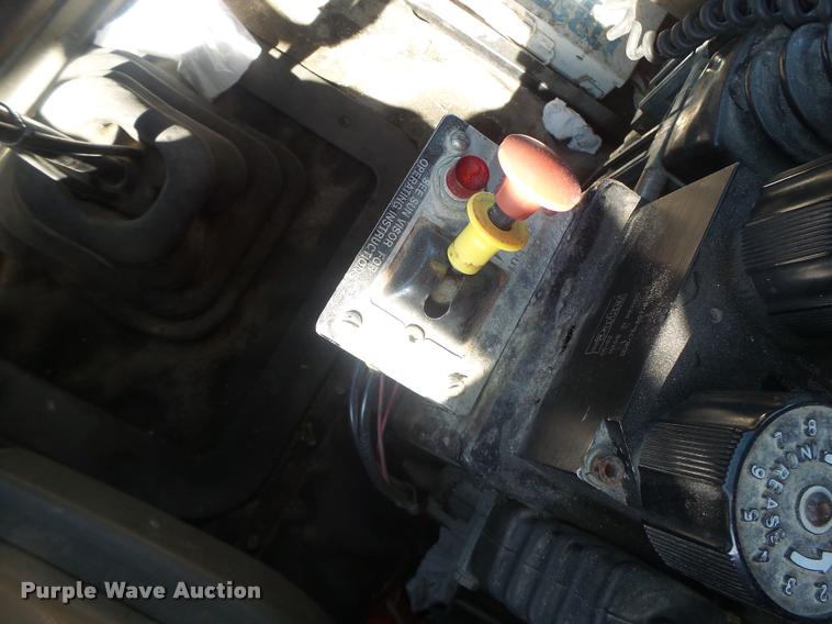 image for item DB1413 2003 Sterling L7500 dump truck