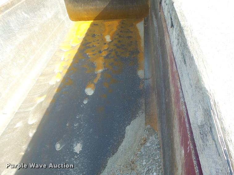 image for item DB1413 2003 Sterling L7500 dump truck