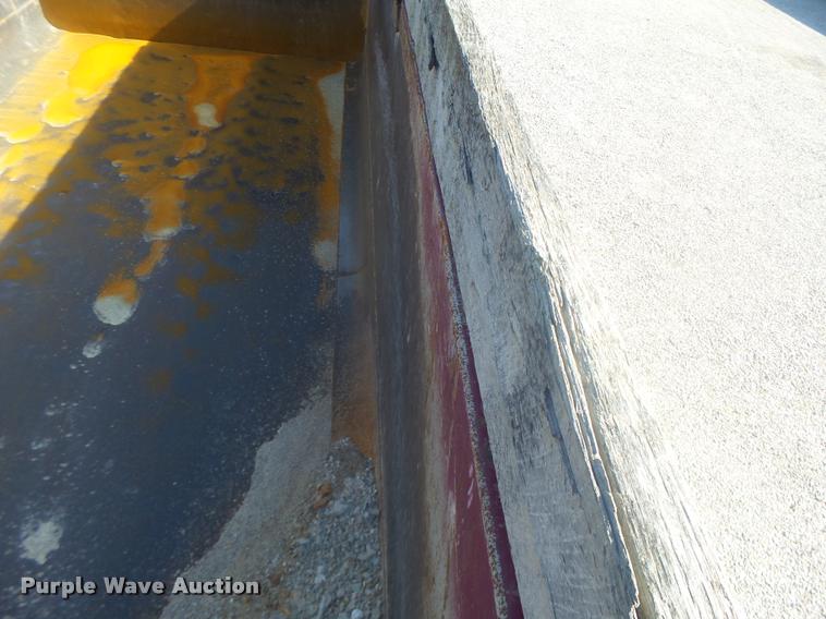 image for item DB1413 2003 Sterling L7500 dump truck