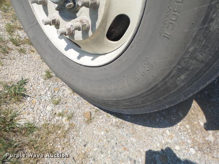 image for item DB1414 2001 Freightliner FL80 dump truck