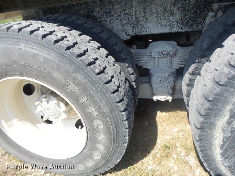 image for item DB1414 2001 Freightliner FL80 dump truck