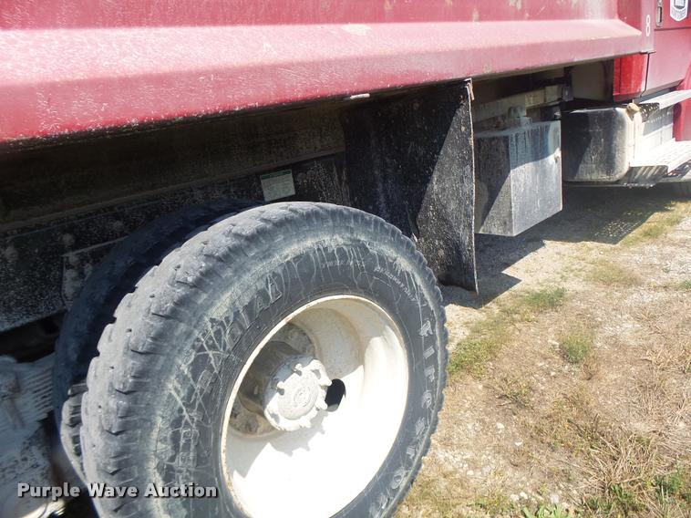 image for item DB1414 2001 Freightliner FL80 dump truck