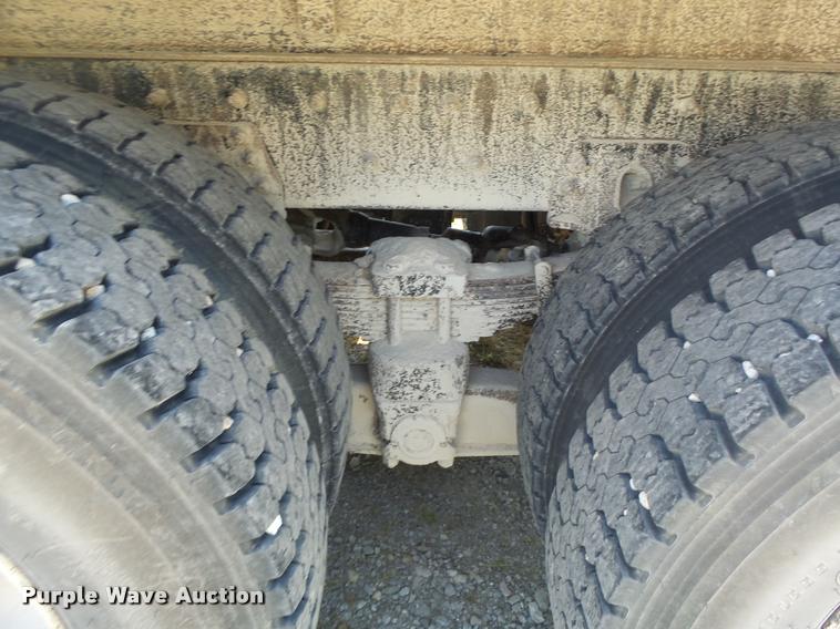 image for item DB1414 2001 Freightliner FL80 dump truck