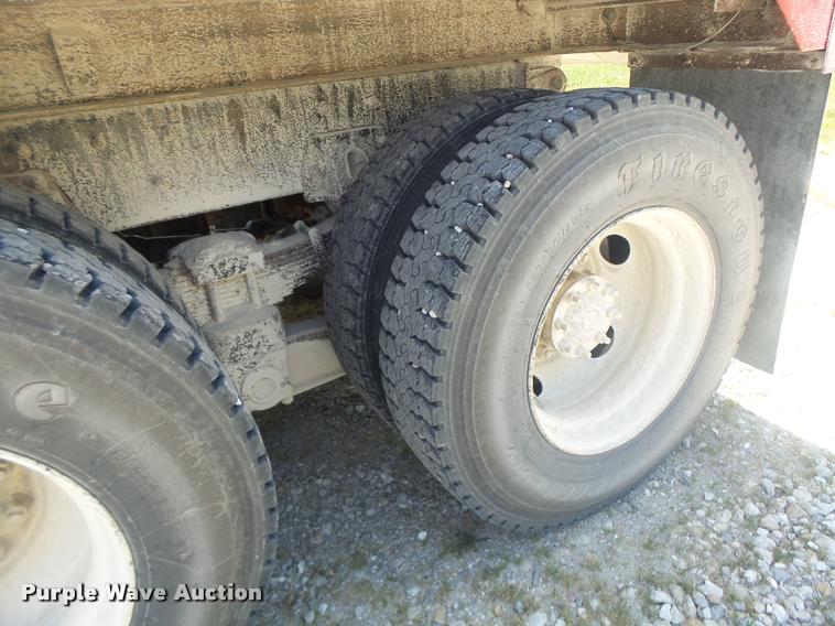 image for item DB1414 2001 Freightliner FL80 dump truck