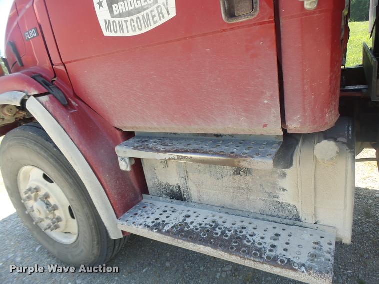 image for item DB1414 2001 Freightliner FL80 dump truck