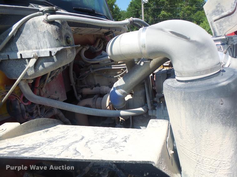 image for item DB1414 2001 Freightliner FL80 dump truck