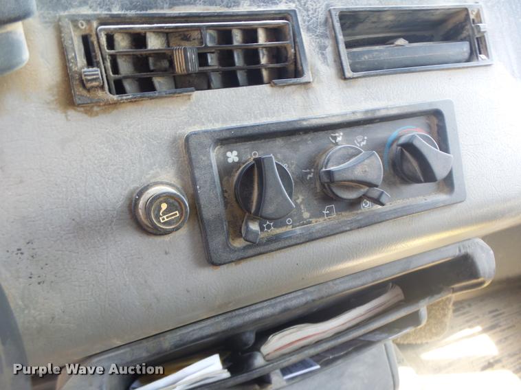 image for item DB1414 2001 Freightliner FL80 dump truck