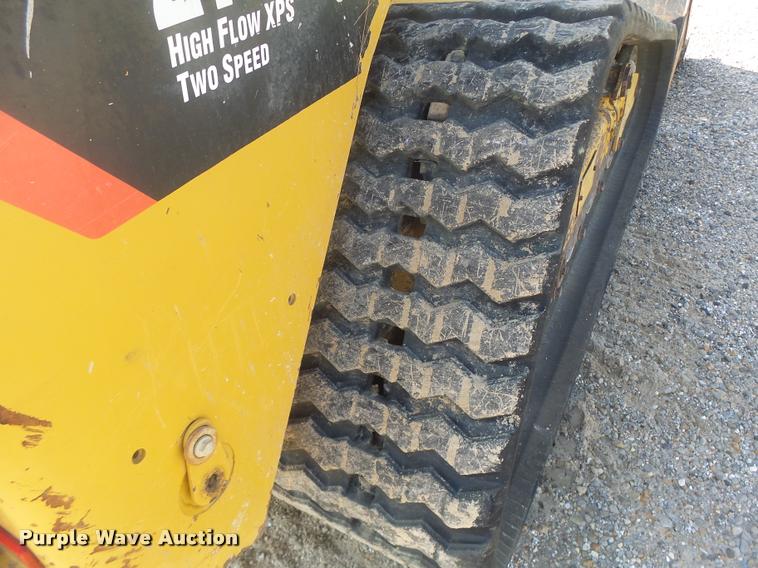 image for item DB5807 2011 Caterpillar 279C skid steer