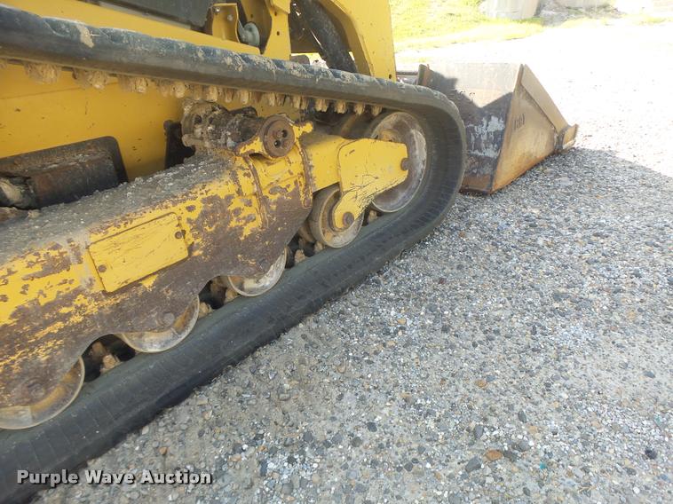 image for item DB5807 2011 Caterpillar 279C skid steer