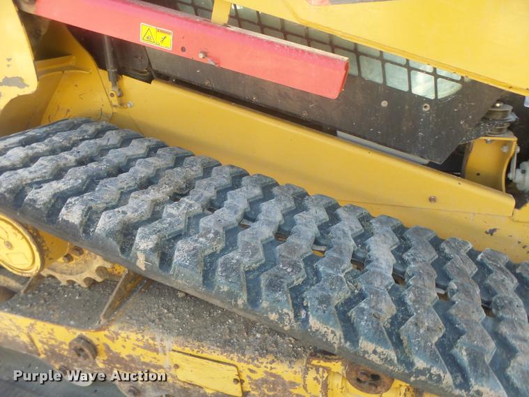 image for item DB5807 2011 Caterpillar 279C skid steer