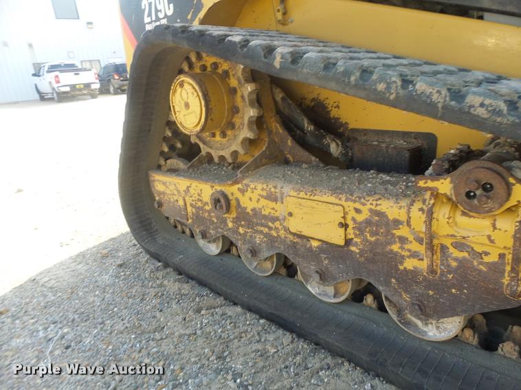 image for item DB5807 2011 Caterpillar 279C skid steer