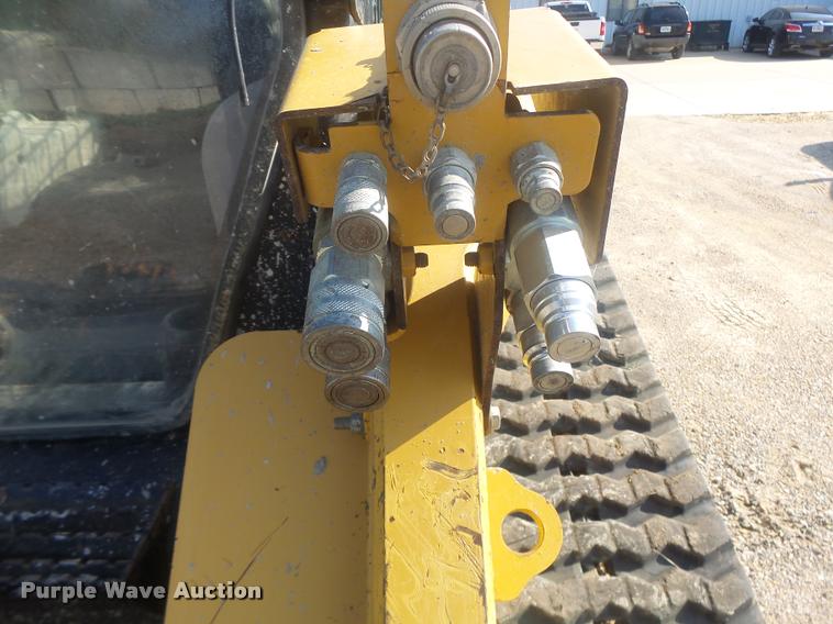 image for item DB5807 2011 Caterpillar 279C skid steer