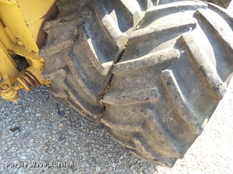 image for item DB7461 Vermeer LM-42 cable plow