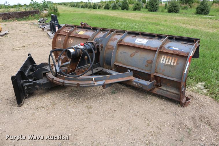 Henke snow plow in Henry, SD Item DB9356 sold Purple Wave