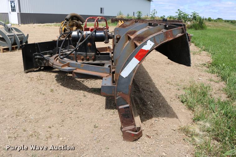 image for item DB9356 Henke snow plow