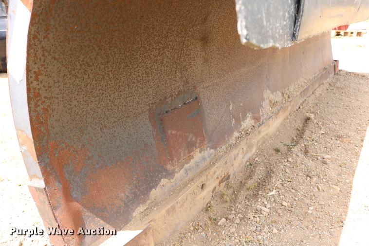 image for item DB9356 Henke snow plow