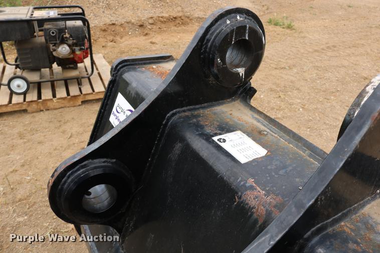 image for item DB9357 TL bucket