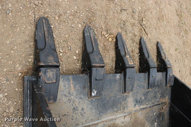 image for item DB9357 TL bucket