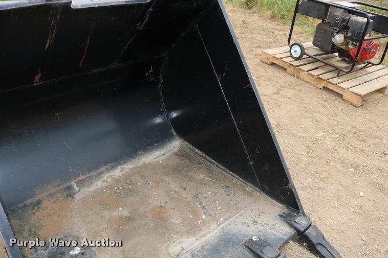 image for item DB9357 TL bucket