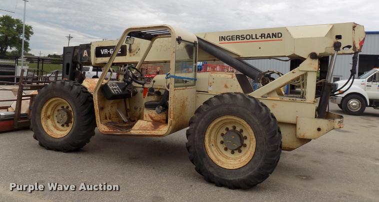 image for item DC4977 1998 Ingersoll Rand VR-642 telehandler
