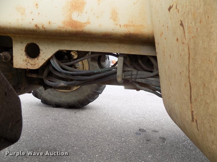 image for item DC4977 1998 Ingersoll Rand VR-642 telehandler