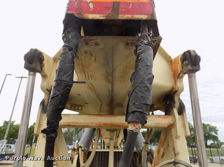 image for item DC4977 1998 Ingersoll Rand VR-642 telehandler