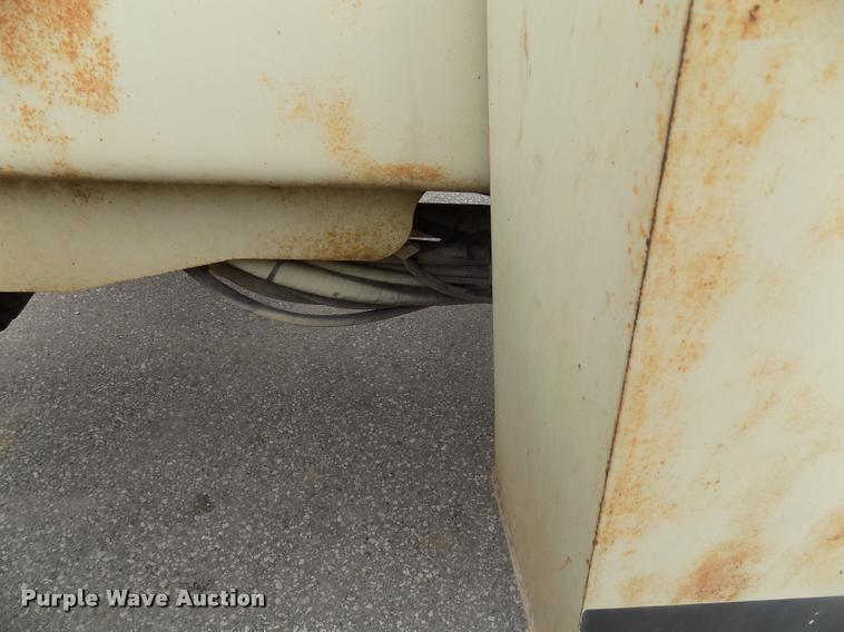 image for item DC4977 1998 Ingersoll Rand VR-642 telehandler