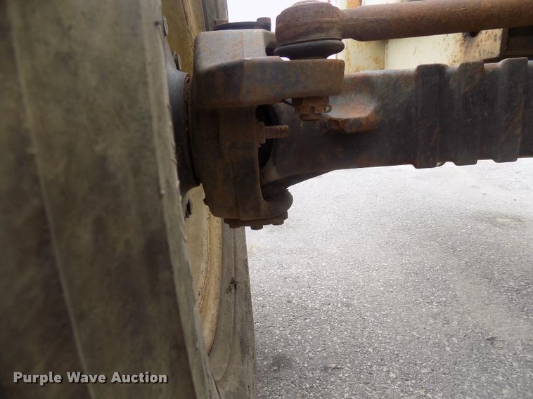 image for item DC4977 1998 Ingersoll Rand VR-642 telehandler