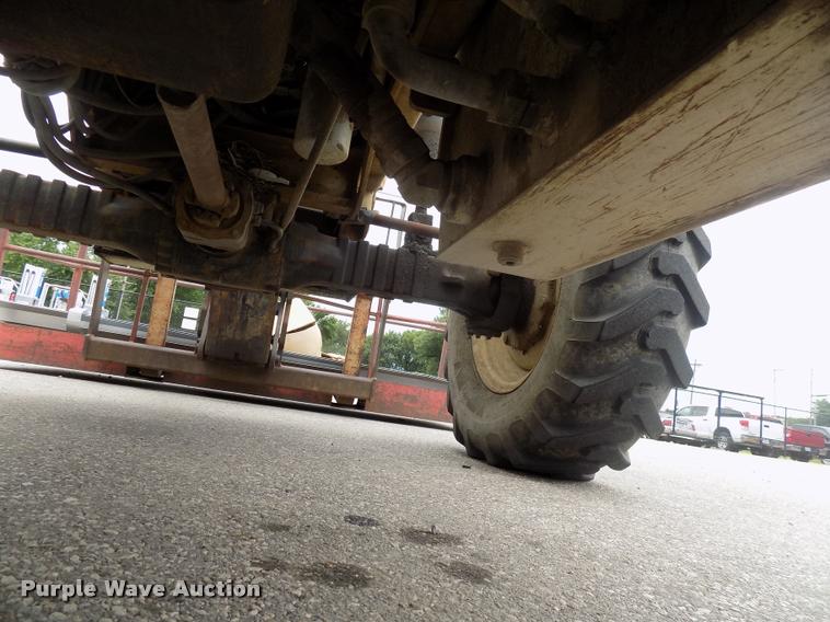 image for item DC4977 1998 Ingersoll Rand VR-642 telehandler