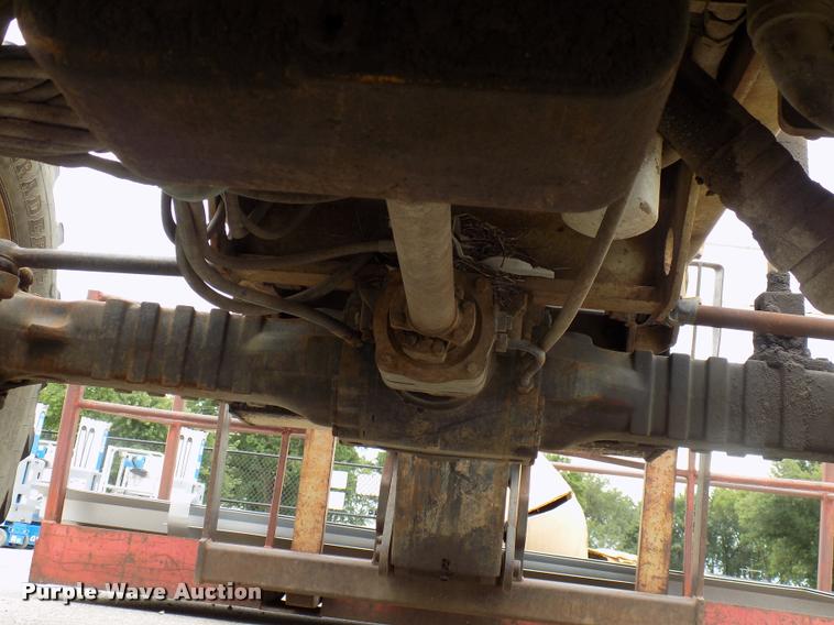 image for item DC4977 1998 Ingersoll Rand VR-642 telehandler