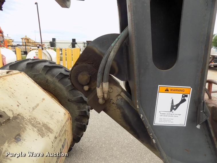 image for item DC4977 1998 Ingersoll Rand VR-642 telehandler