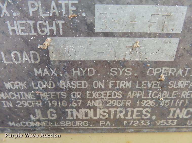 image for item DH9674 1998 JLG 3369E scissor lift