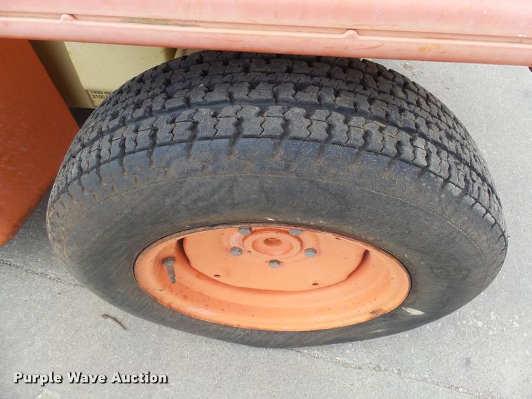 image for item DH9674 1998 JLG 3369E scissor lift