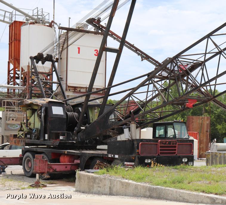 image for item DK9545 1972 Lorain MC790 lattice boom truck crane